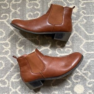 Brand: Refresh. Chic Brown Leather Ankle Boots